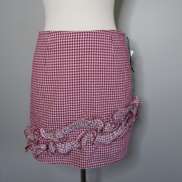Lovers+ Friends  Ballard Mini Ruffle Check Print Skirt Red - Picture 3 of 12
